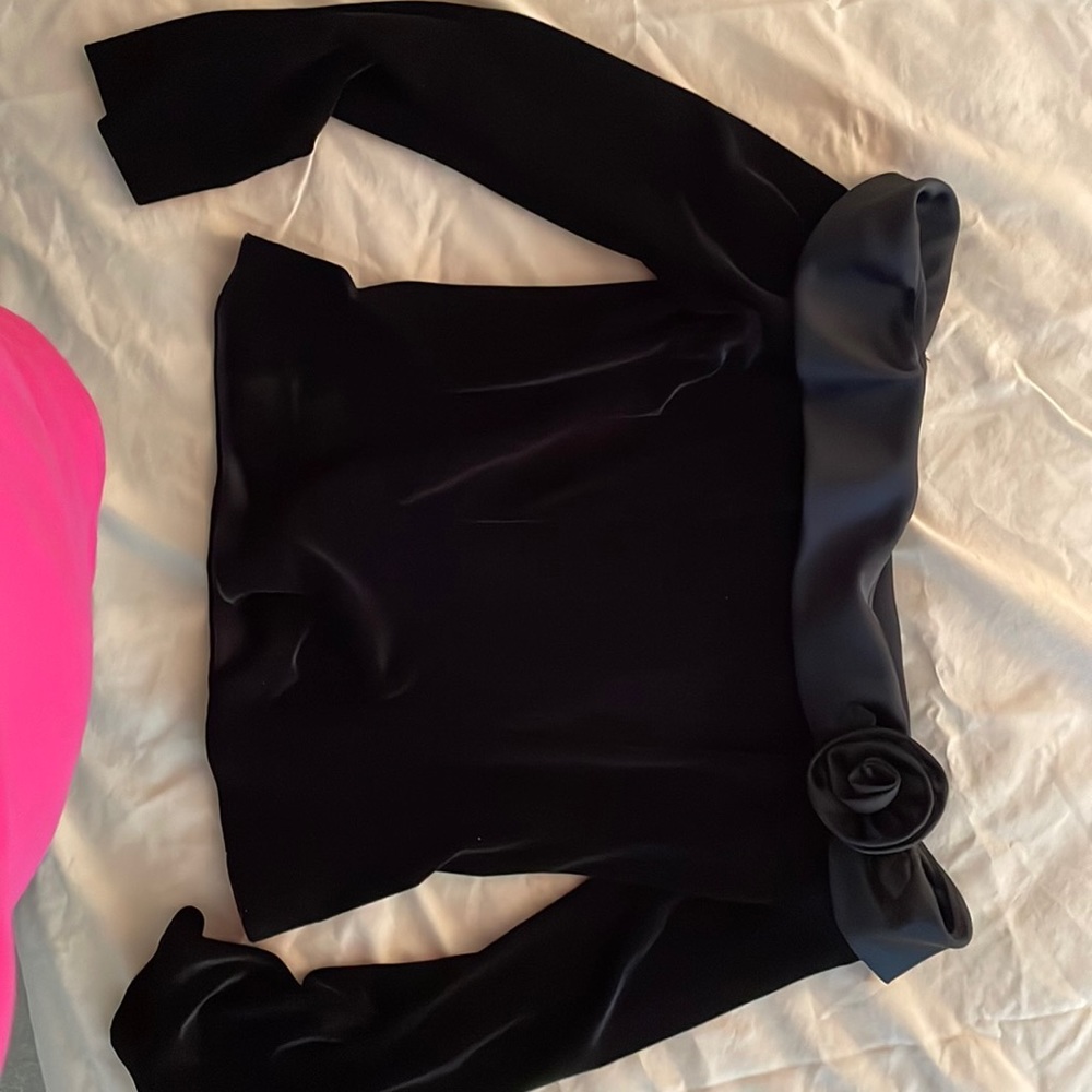 Black velvet off the shoulder cocktail top